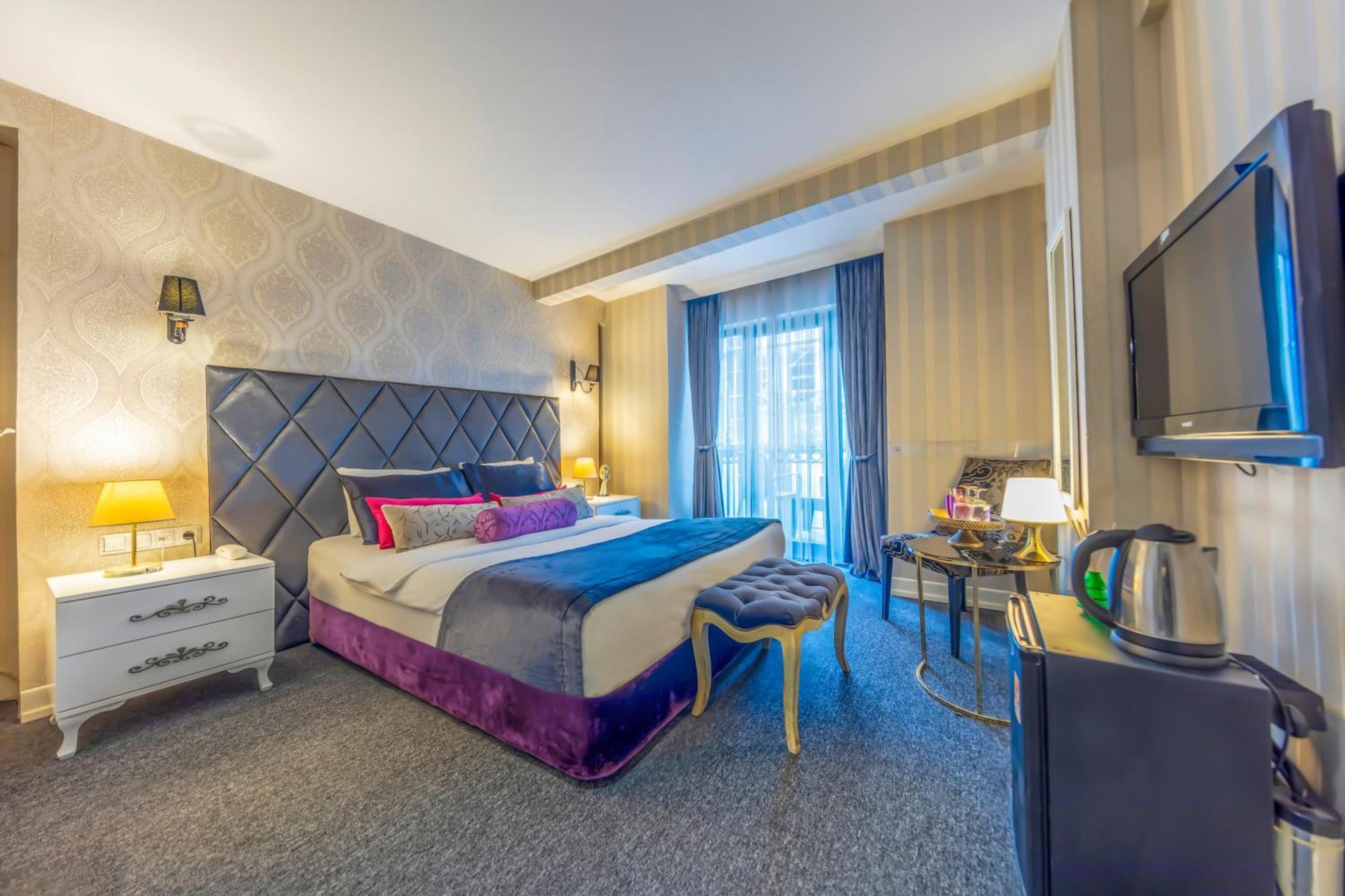 In Pera Boutique Hotel Истанбул Екстериор снимка