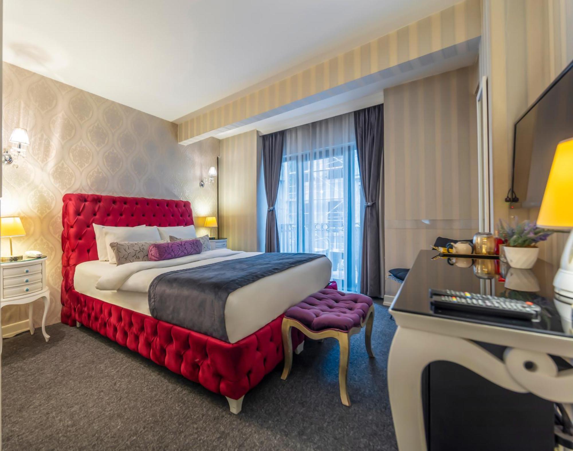 In Pera Boutique Hotel Истанбул Екстериор снимка